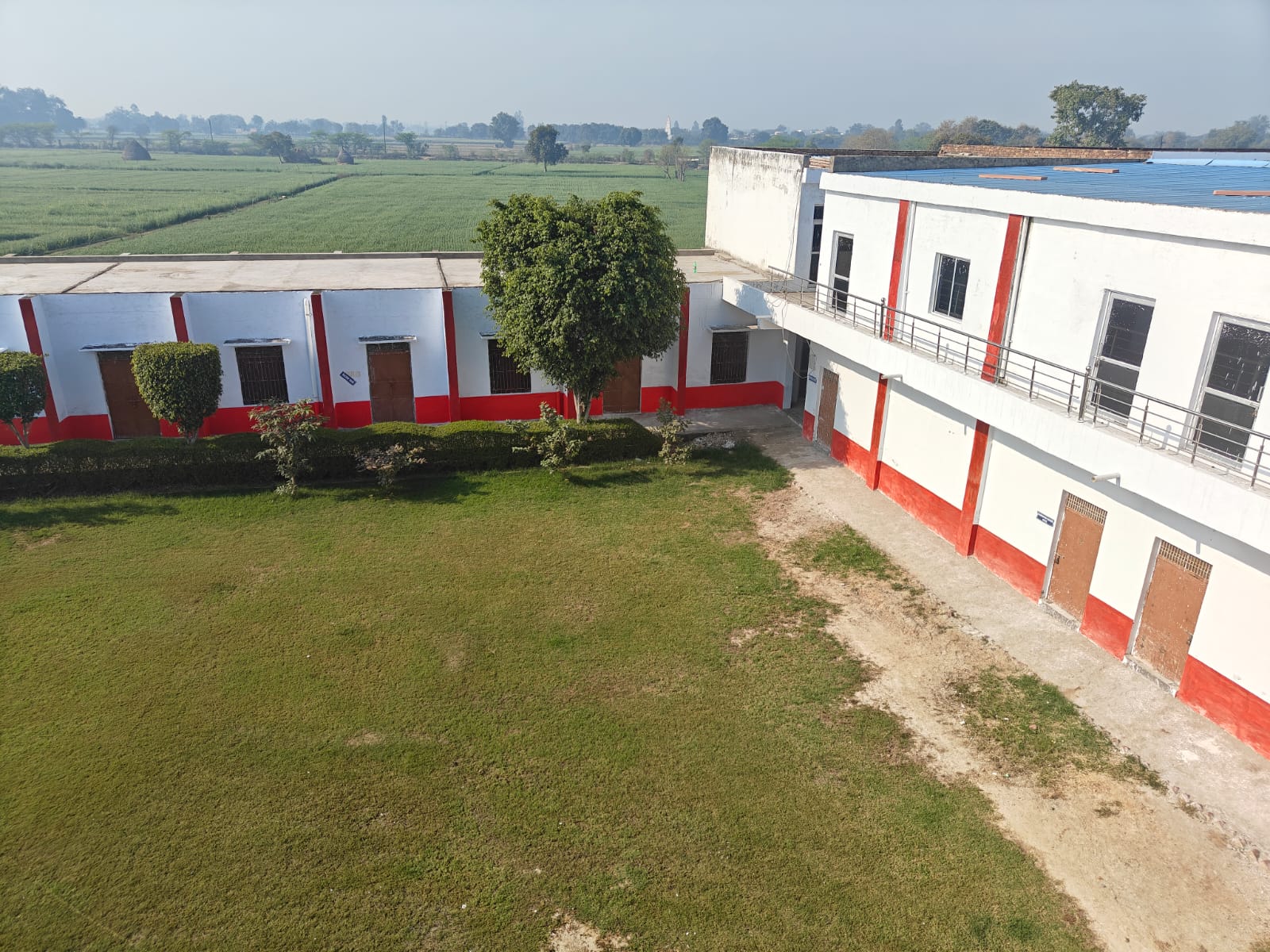 Campus 8